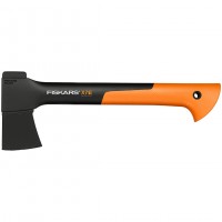 Sekera Fiskars X7, plastové pouzdro