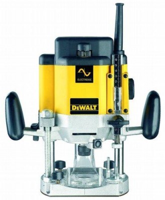 DEWALT Frézka 2 000W, zdvih 80mm, kleštiny 6-12, 7mm, 5, 1 kg 